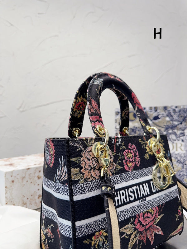 Luxurious Totes - DOR2 Bags - 224