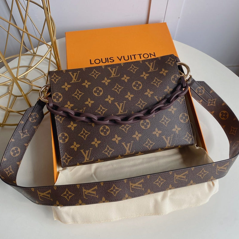 LOV - Luxurious Totes - 2638