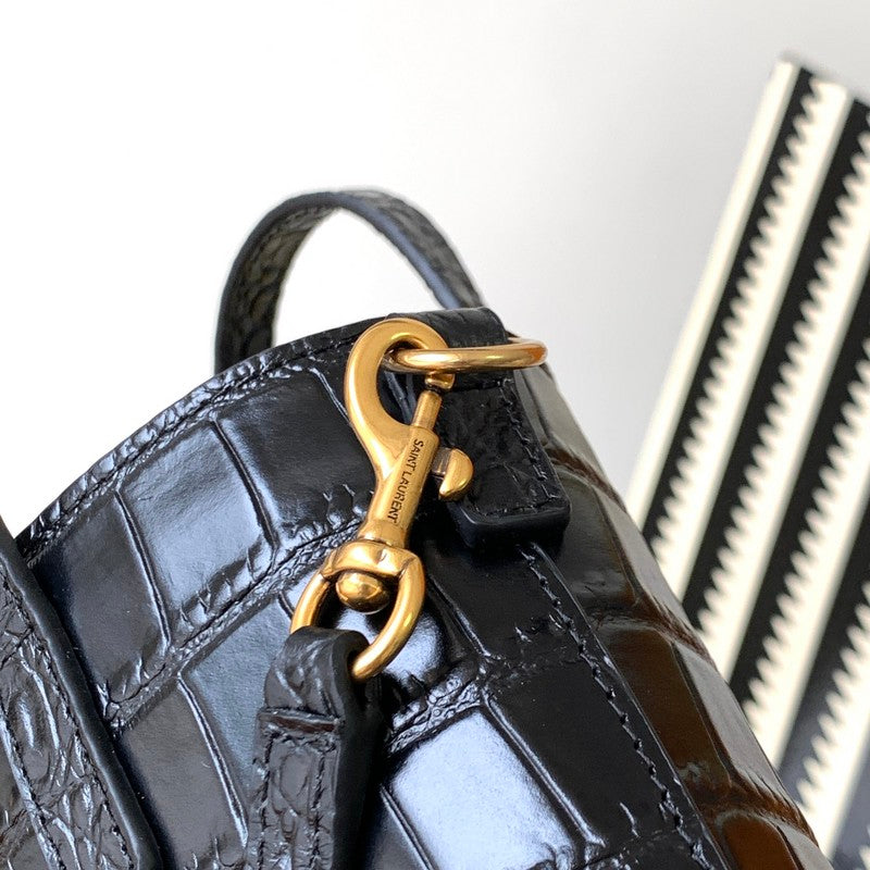 Luxurious Totes - Latest - 7923