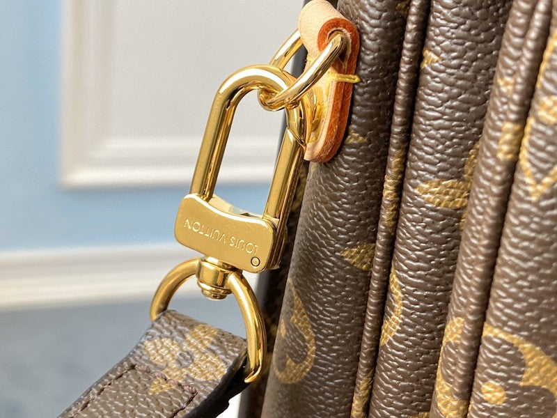 Luxurious Totes - Latest - 1759
