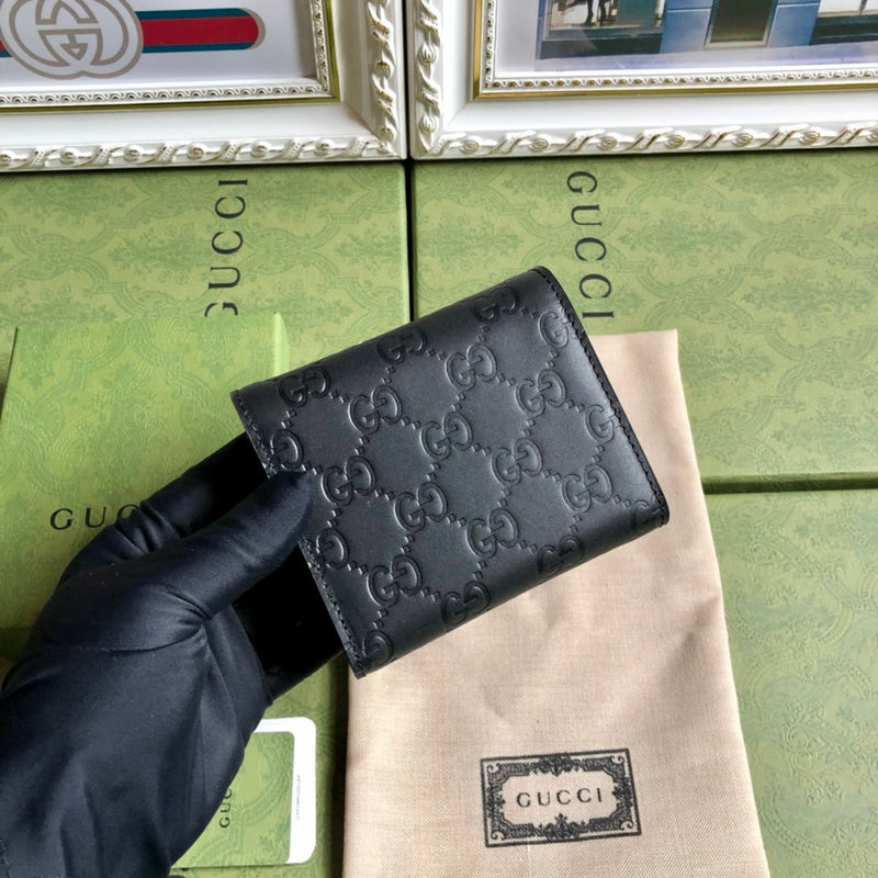 GUI - Luxurious Totes - 179
