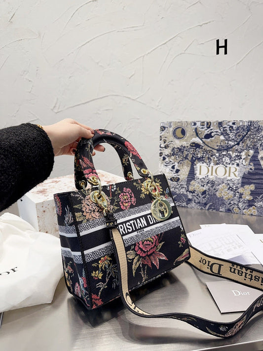 Style My Style - DOR2 Bags - 224