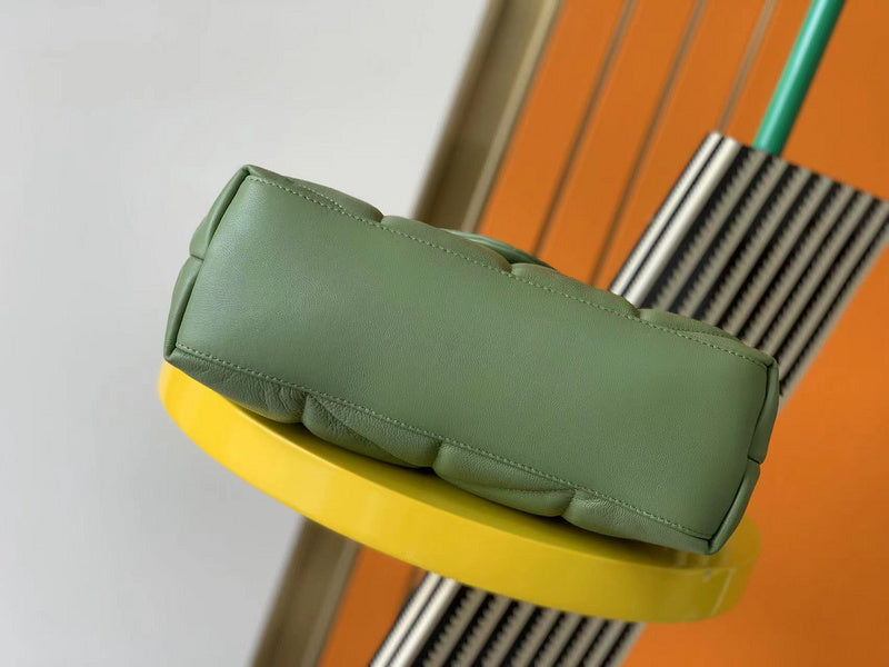 Luxurious Totes - Latest - 8180