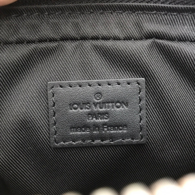 LOV - Luxurious Totes - 2557