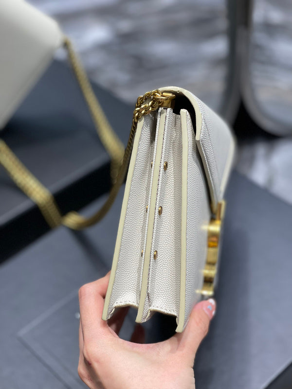 Luxurious Totes - Latest - 8364