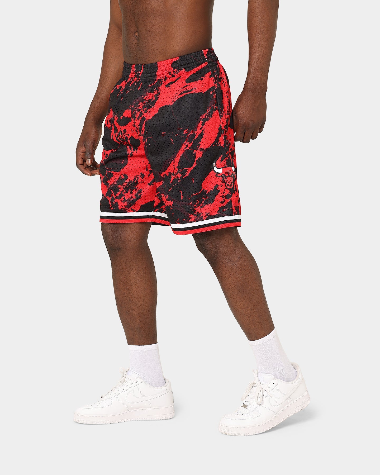 Mitchell & Ness Chicago Bulls Marble Swingman Shorts Red