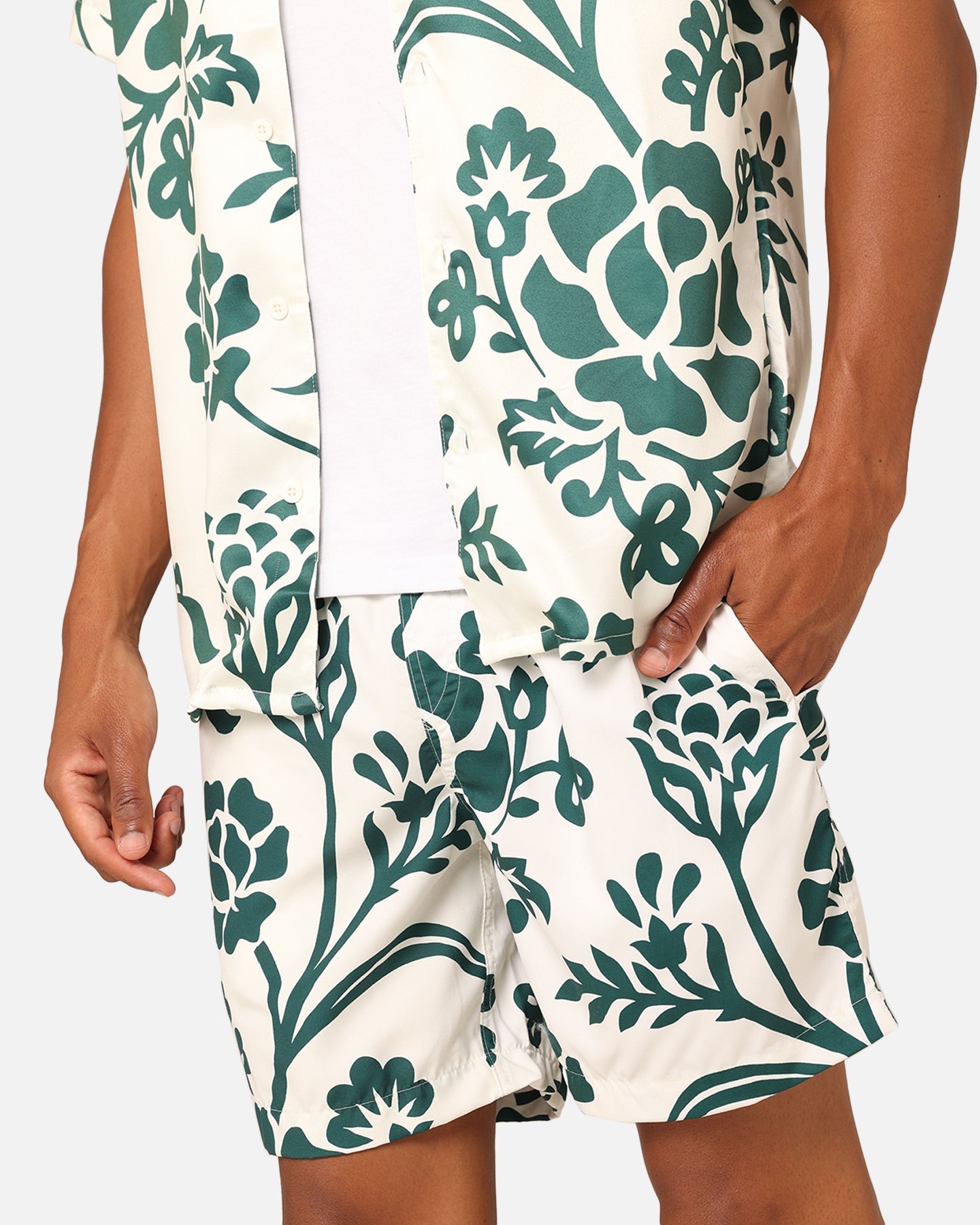 XXIII James Shorts Cream/Green