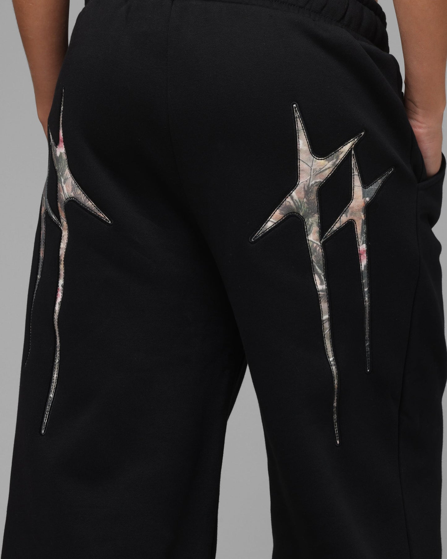 Loiter Premium Hybrid Sweat Pants Black/Camo