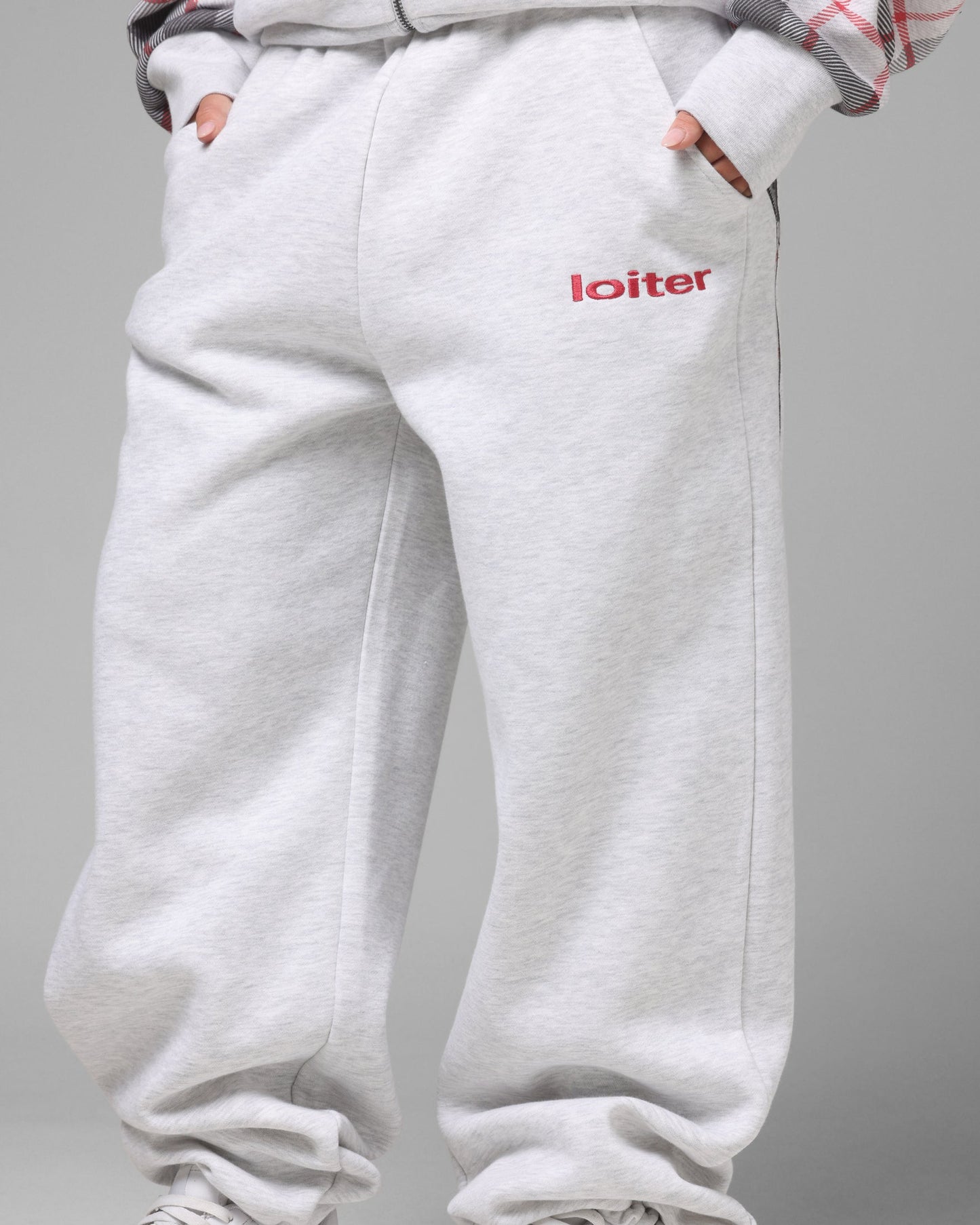 Loiter Premium Hybrid Sweat Pants Off White