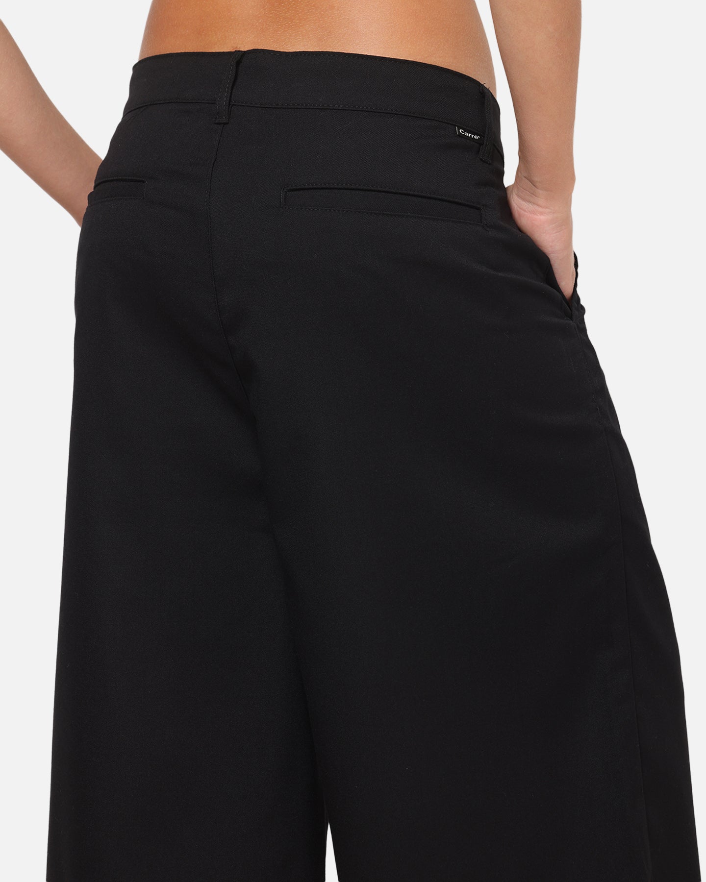 Carre Heritage Pleated Shorts Black