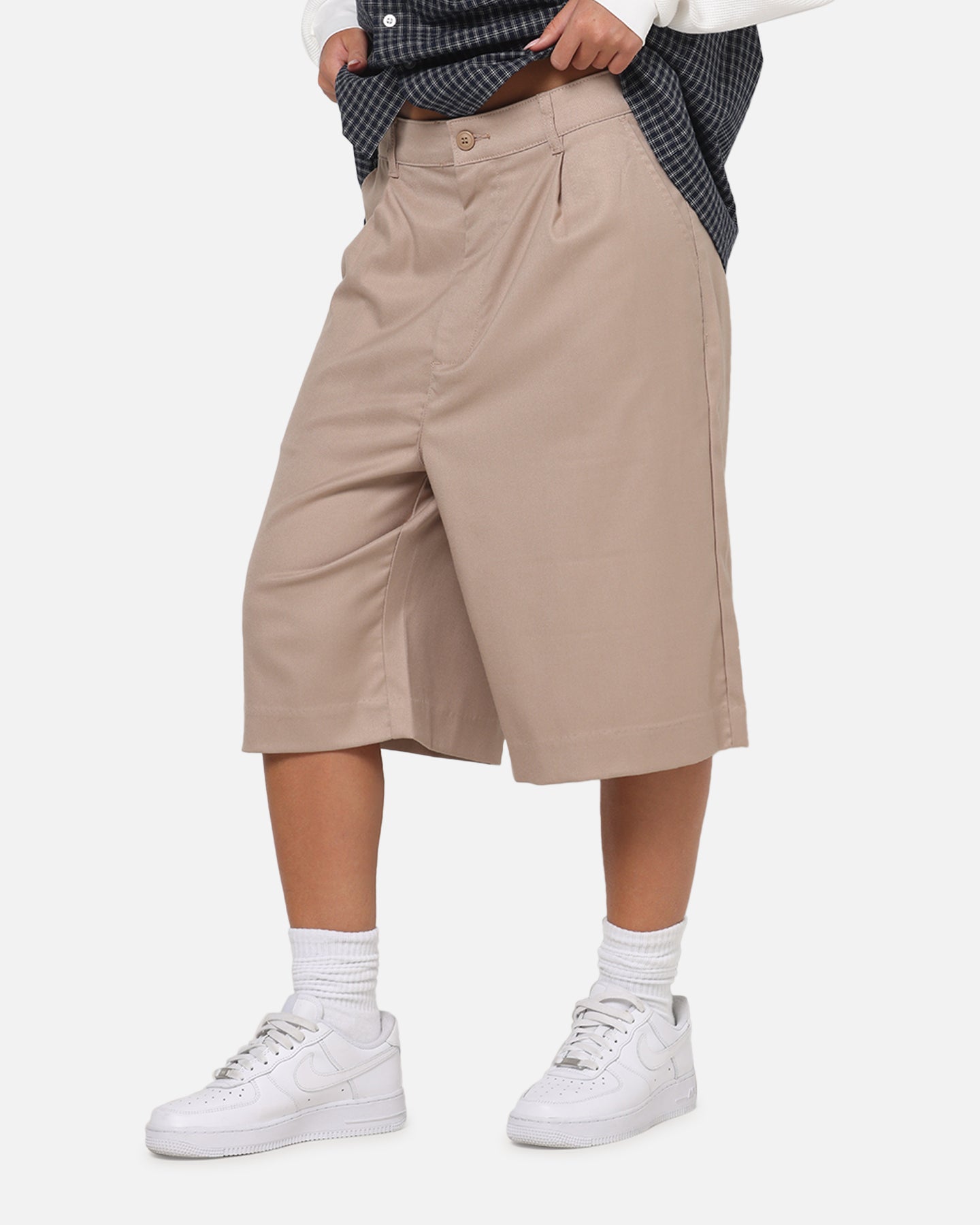 Carre Heritage Pleated Shorts Tan