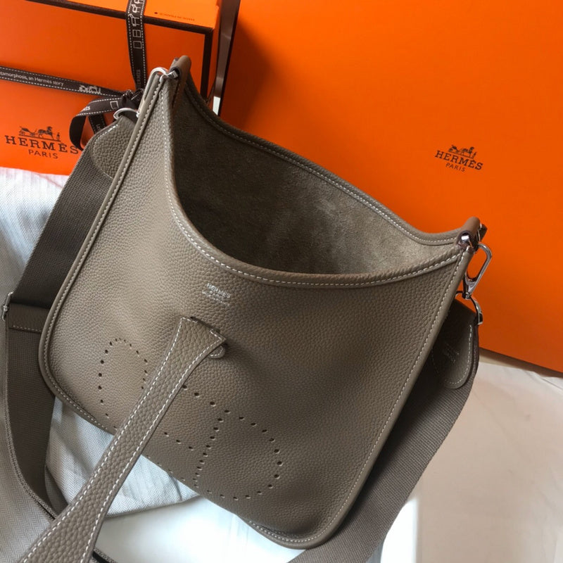 Luxurious Totes - Latest - 6823