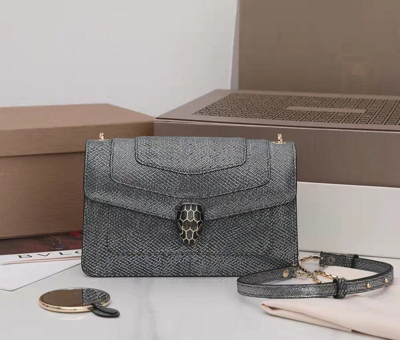 Luxurious-Totes - BVLGA Bags - 405