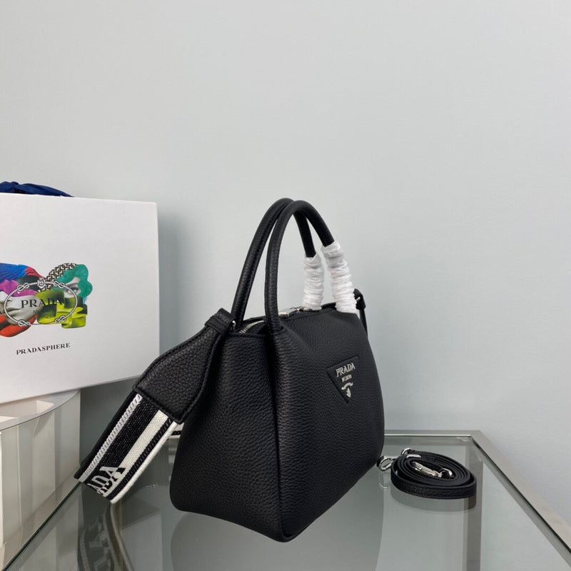 Luxurious Totes - Latest - 4579