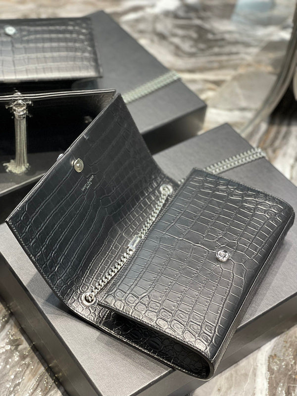 Luxurious Totes - Latest - 8452