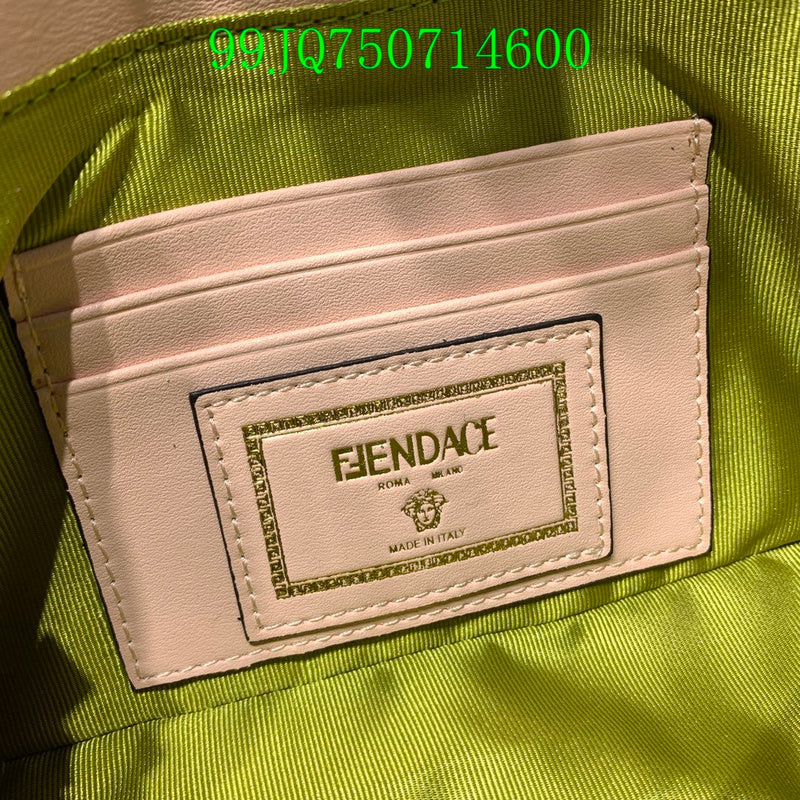 GC - Shoulder - 3352