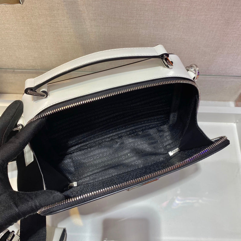 PDA - Luxurious Totes - 003