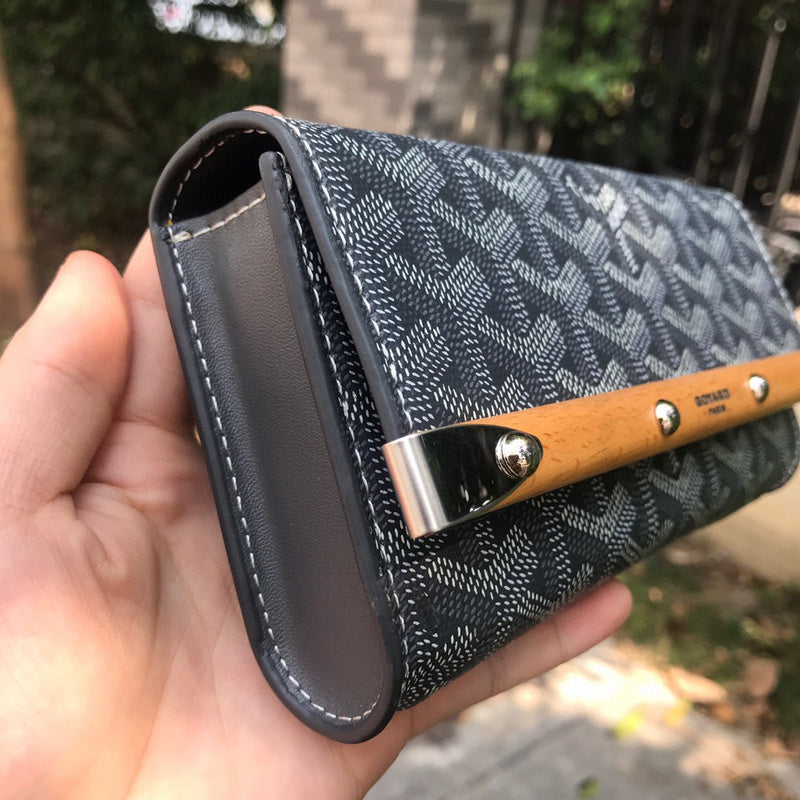 Lux-Totes - GOD Bags - 407