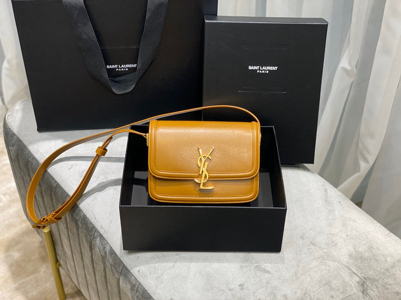 Luxurious Totes - Latest - 8202
