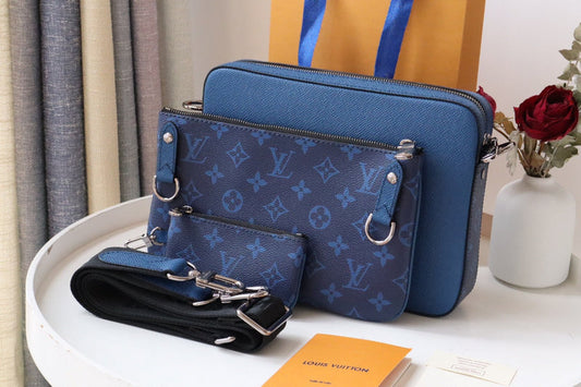 LOV - Luxurious Totes - 1714