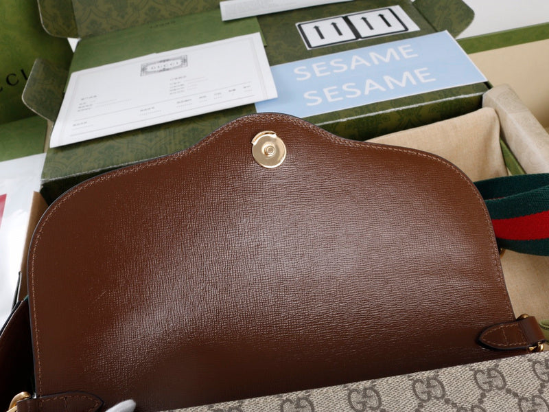 GUI - Luxurious Totes - 762