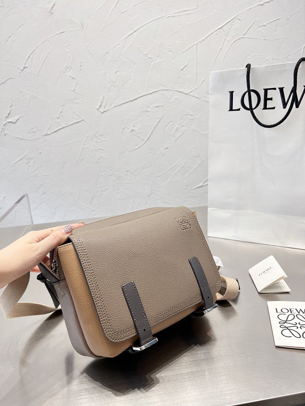 Luxurious Totes - LW-CH Bags - 042