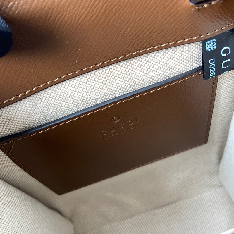 GUI - Luxurious Totes - 472