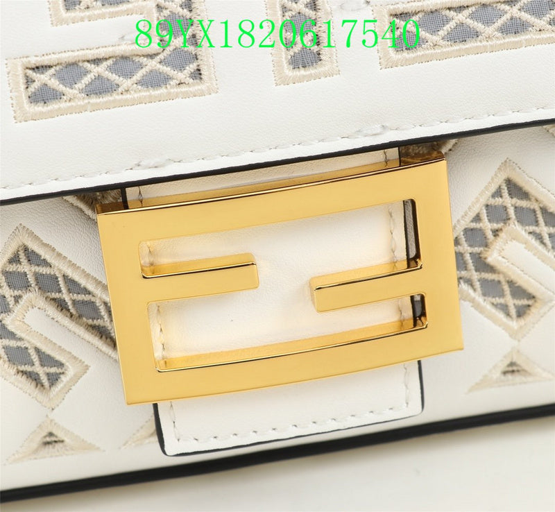 GC - Shoulder - 2994