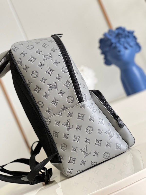 LOV - Luxurious Totes - 1550