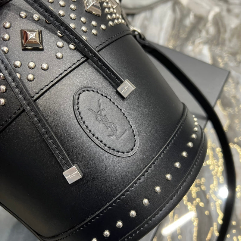 Luxurious Totes - Latest - 8017