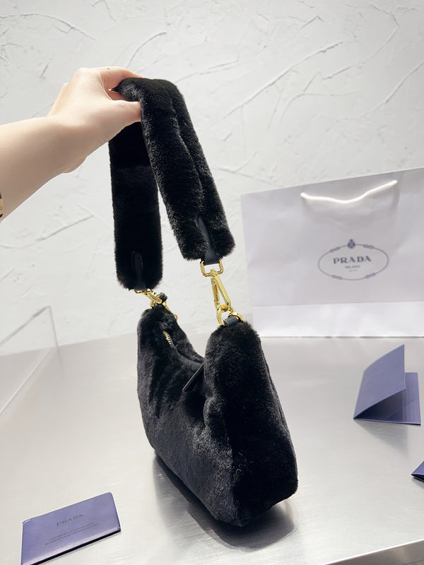 Luxurious Totes - PDA3 Bags - 137