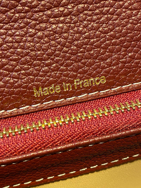 Luxurious Totes - Latest - 6151