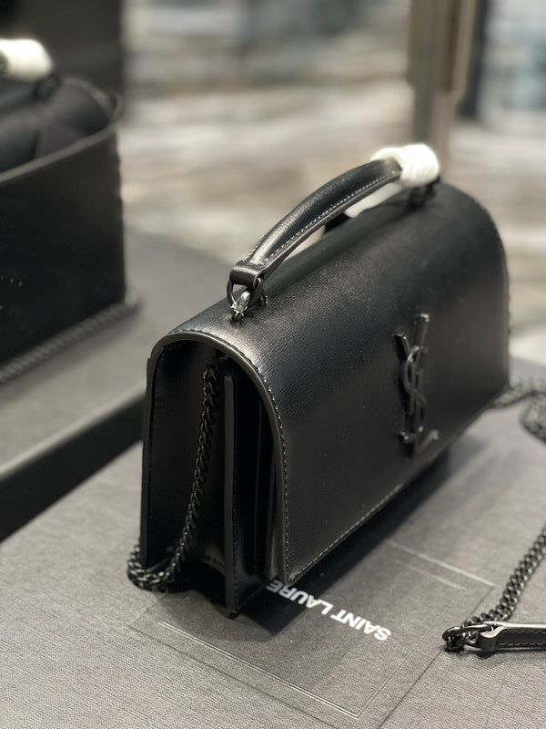 Luxurious Totes - Latest - 8239