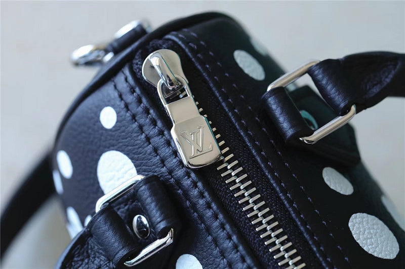Lux-Totes - LOV Bags - 478