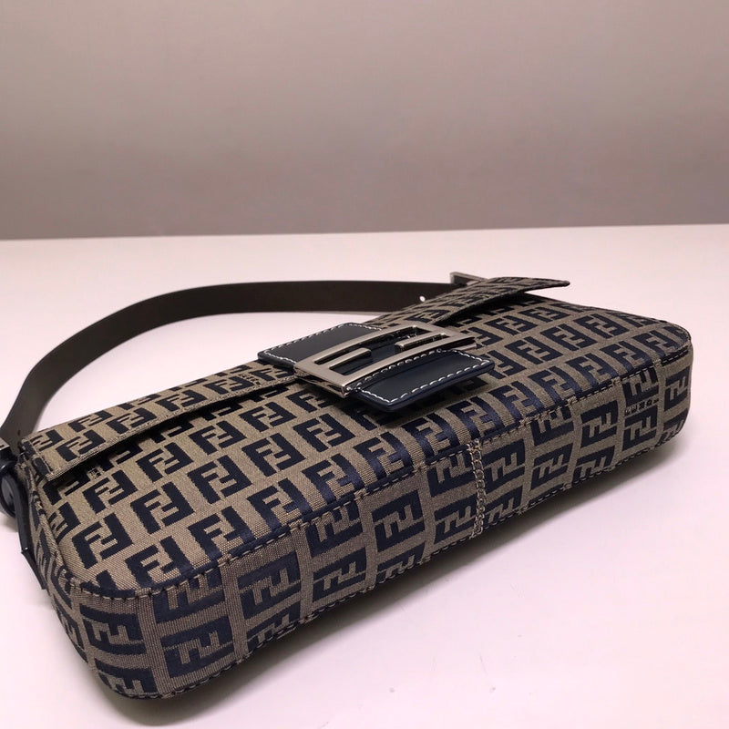 Luxurious Totes - Latest - 11382