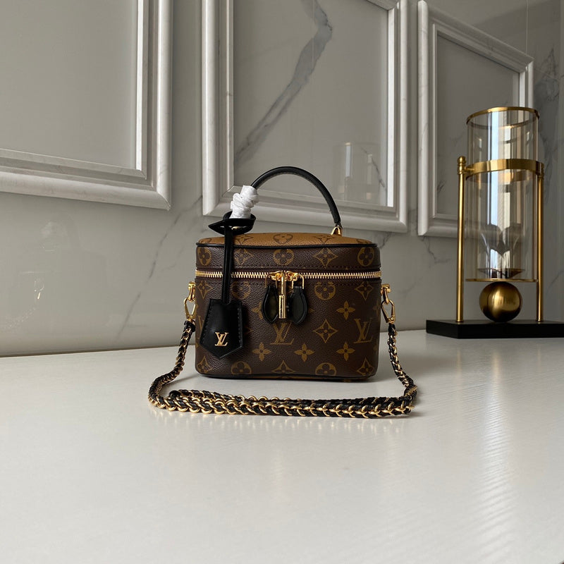 LOV - Luxurious Totes - 2248