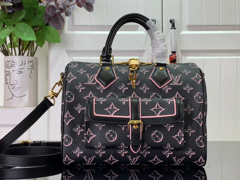 LOV - Luxurious Totes - 1234