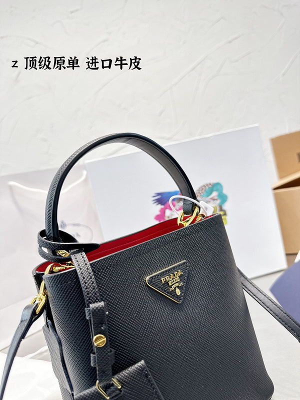 Luxurious Totes - PDA3 Bags - 228