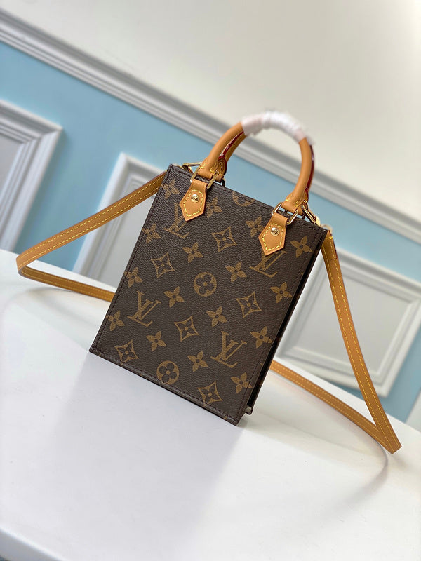 LOV - Luxurious Totes - 1947