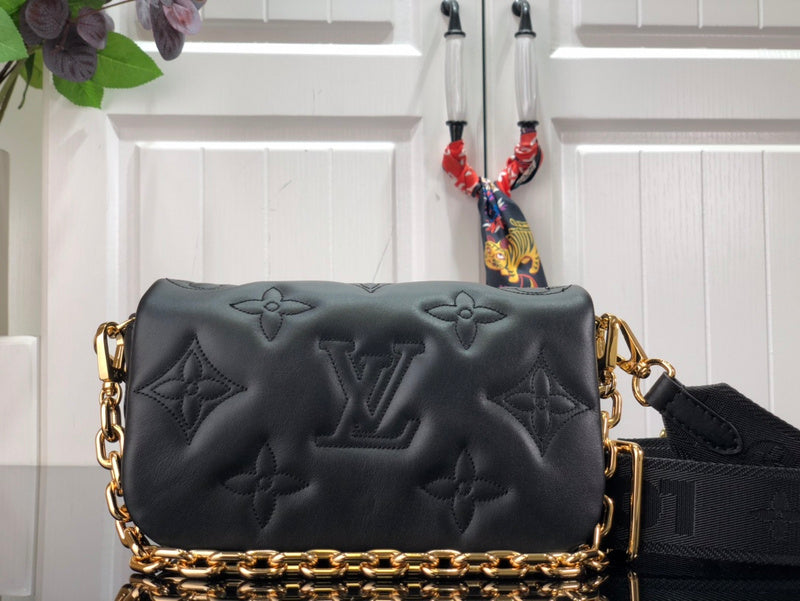 LOV - Luxurious Totes - 1591