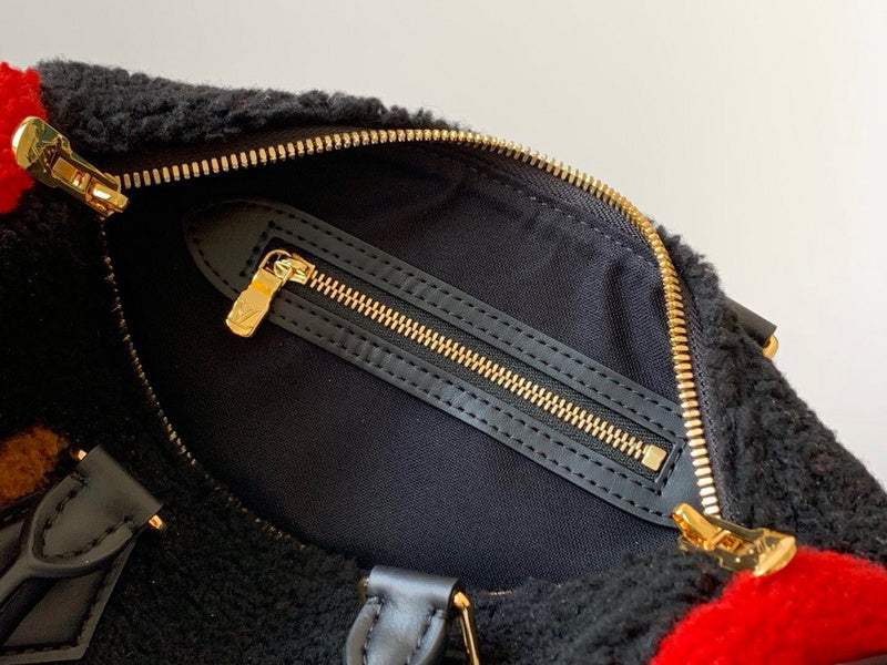 Luxurious Totes - Latest - 9680
