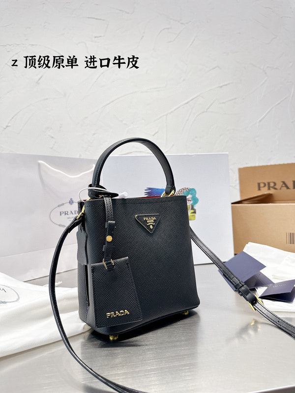 Luxurious Totes - PDA3 Bags - 296