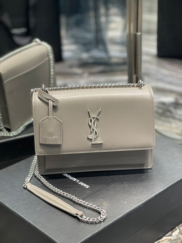 Luxurious Totes - Latest - 8540