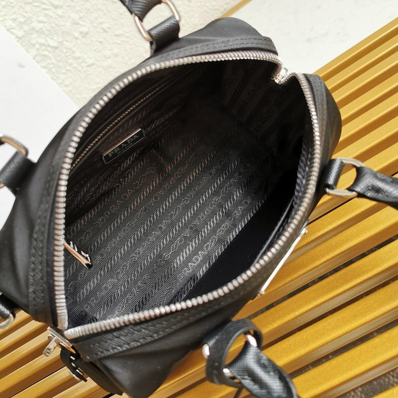 PDA - Luxurious Totes - 021