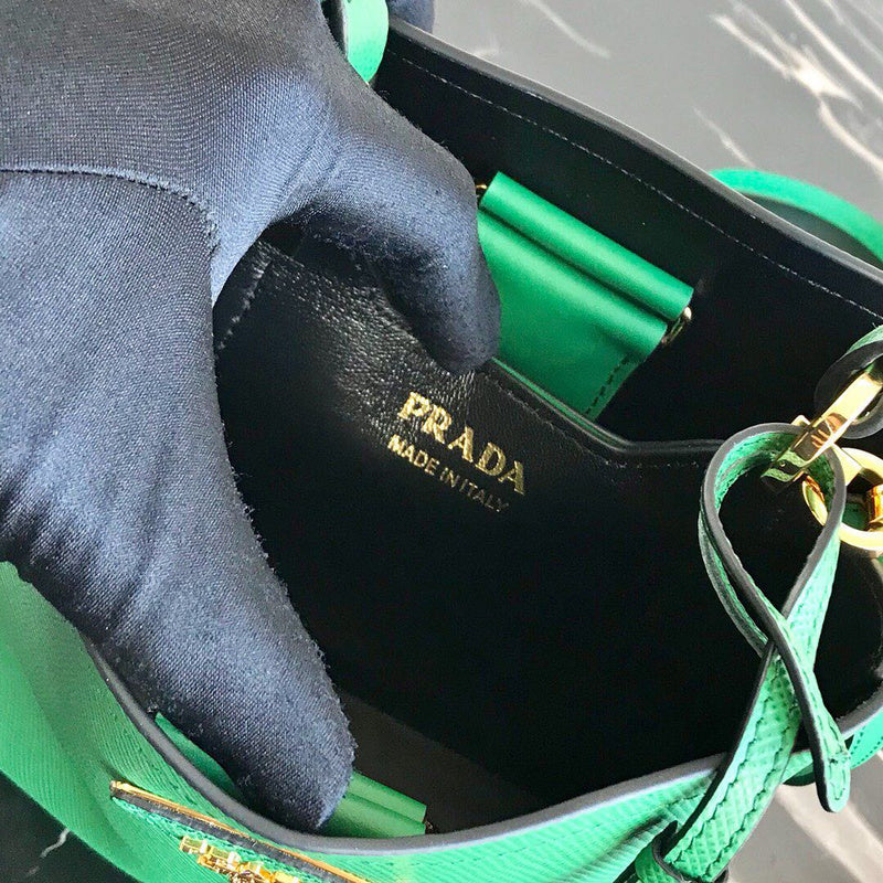 Luxurious Totes - Latest - 4656