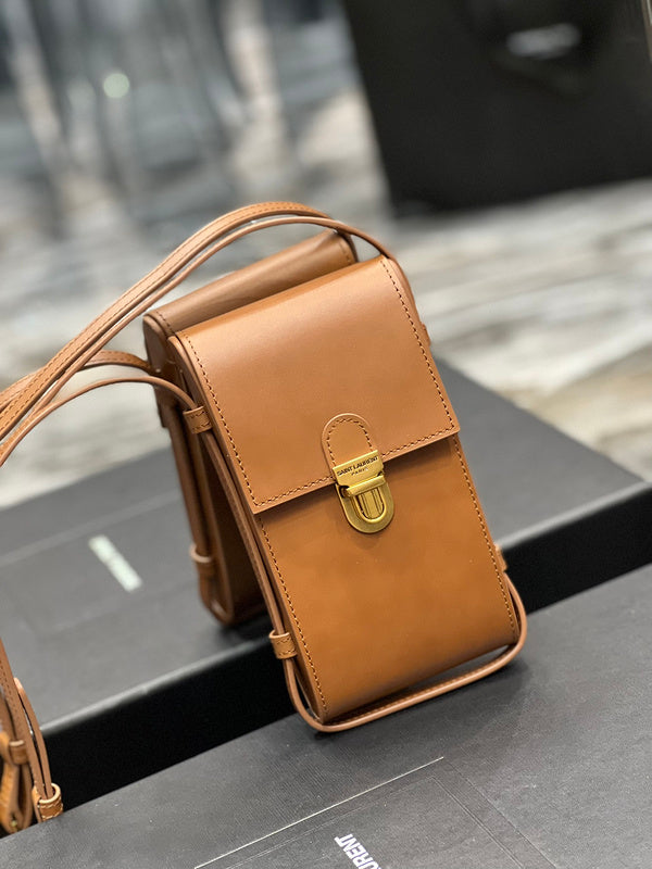 Luxurious Totes - Latest - 8384