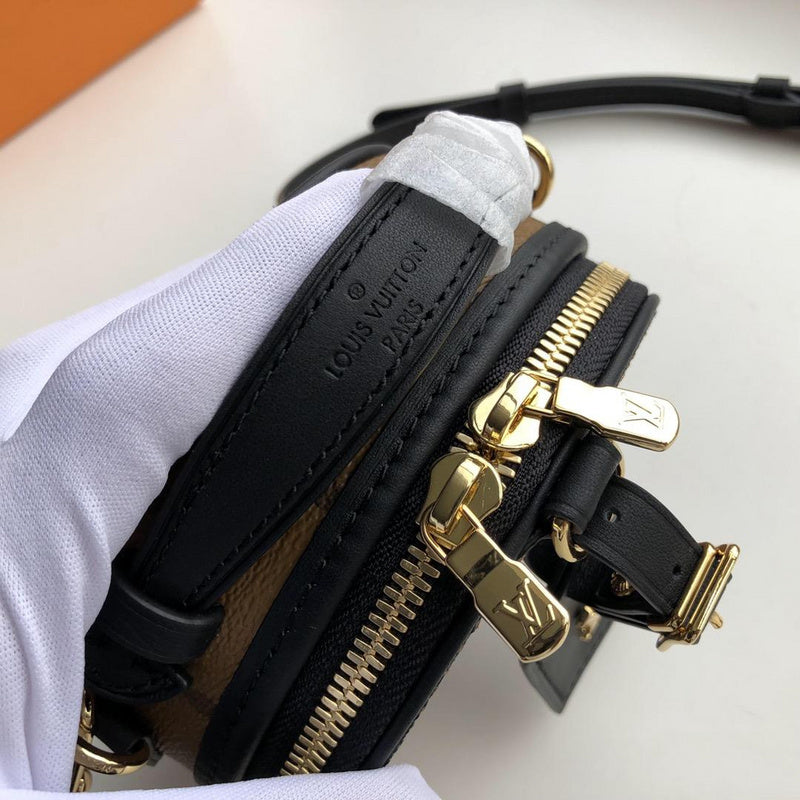 LOV - Luxurious Totes - 2688