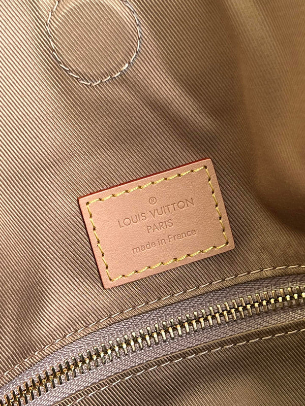 LOV - Luxurious Totes - 2161