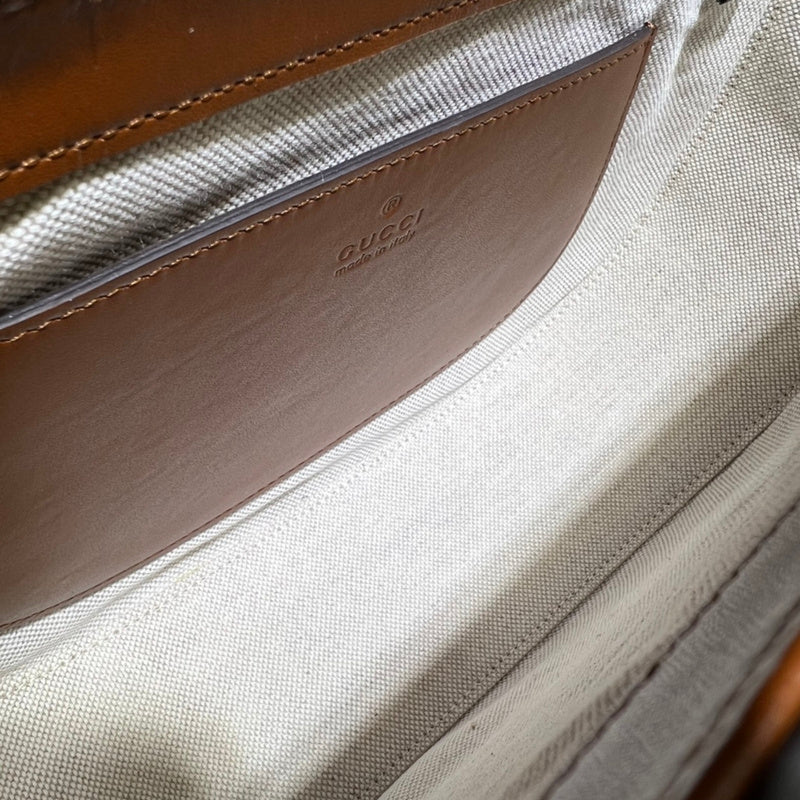 GUI - Luxurious Totes - 925