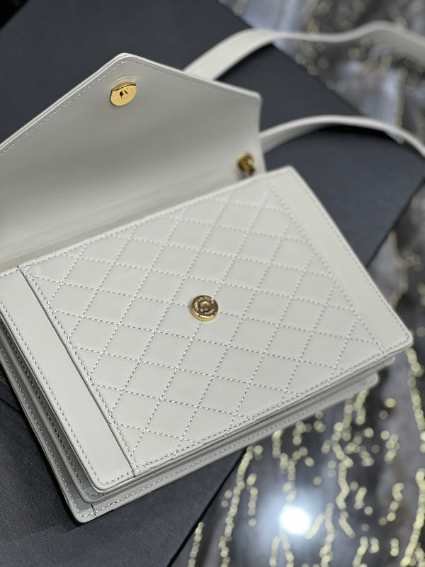 Luxurious Totes - Latest - 8278